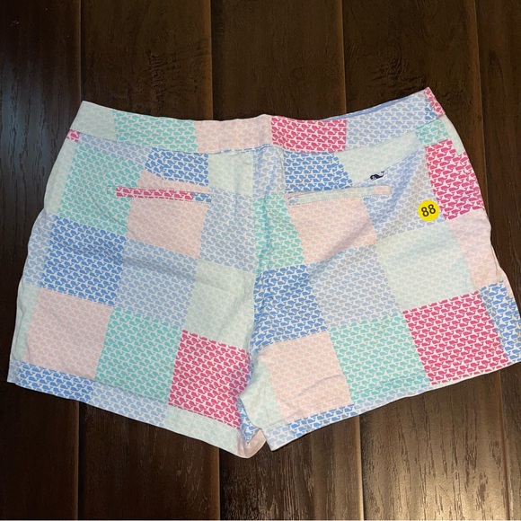 Vineyard Vines by target short women’s size 14 - Picture 2 of 3